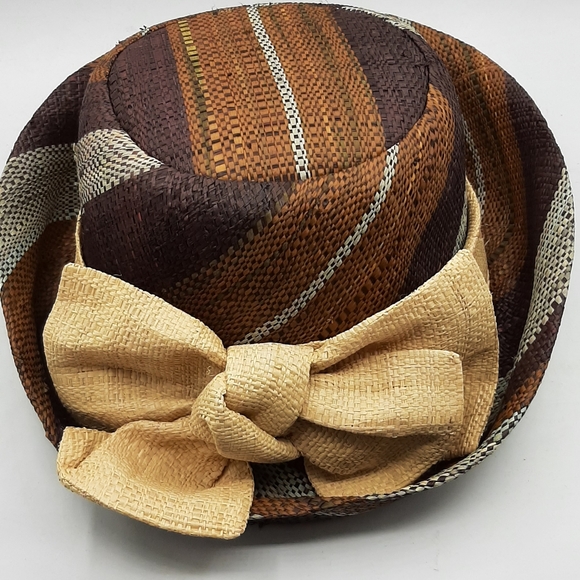 Beau Chapeau Hat Shop 100% Raphia Multicolored Brown Hat With Bow Like New - Picture 6 of 8